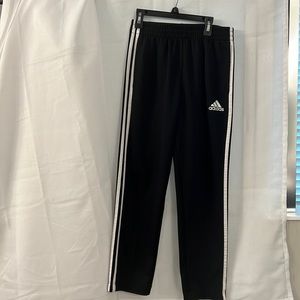 Adidas boys athletic wear. Black size LG 14-16. Good condition.   Waist adjust